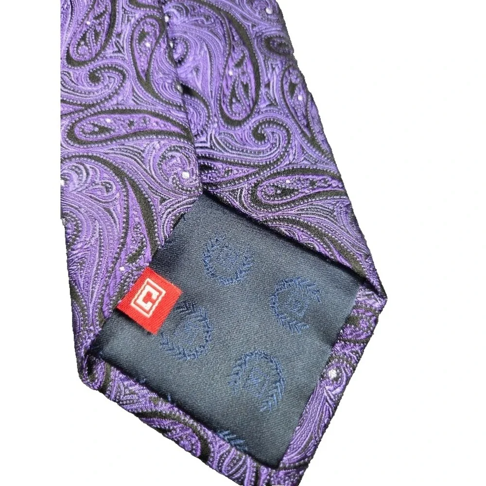Chaps Men's Silk Tie Purple Black Paisley Pattern Classic Formal Necktie